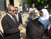 صور.. طلاب جامعة الأزهر يحرصون على التقاط الـ"سيلفى" مع المحرصاوى