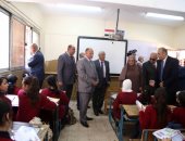 محافظ القاهرة: اتفاق مع الجمعيات الأهلية لدفع المصروفات الدراسية لغير القادرين