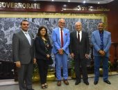 صور.. محافظ الأقصر يستقبل ممثل صندوق الأمم المتحدة للسكان