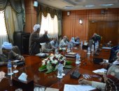 محافظ بورسعيد لـ"مزارعى سهل الطينة": لن نسمح بوجود مزارع سميكة مخالفة 