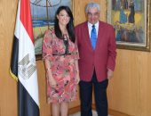 وزيرة السياحة تلتقى الدكتور زاهى حواس لفتح مجالات للتنسيق والتعاون معه