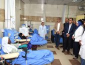 مواطن بسوهاج يشكو قلة أطباء الغسيل الكلوى.. ورئيس الوزراء: "اللى غلط هيتحاسب"