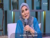 موقف طريف بين منى الشاذلى والمطربة فاطمة عيد