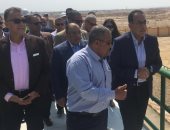 صور.. رئيس الوزراء يتفقد محطة مياه الشرب بمدينة سوهاج الجديدة
