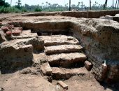 ديلى ميل تلقى الضوء على الحمام الرومانى المكتشف فى جنوب القاهرة