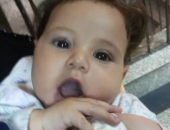  أب يستغيث بوزارة الصحة لعلاج رضيعه من مشاكل بالقلب وانسداد الشريان الرئوى