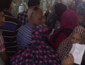 اضبط مخالفة.. تكدس بمستشفى بهتيم بشبرا الخيمة.. والأهالى: بنأخذ نصف العلاج