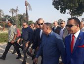 فيديو وصور.. رئيس الوزراء يزور معبد دندرة فى قنا 