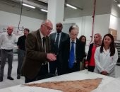 المتحف المصرى الكبير ثانى محطات السفير اليابانى بعد زيارته لمركب خوفو..صور