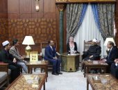 سفير كمبوديا بالقاهرة: الأزهر يحظى بثقة كبيرة لدى مسلمى العالم