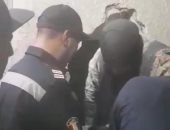 صور.. الحماية المدنية تنقذ 3 أشخاص عالقين داخل مصعد عقار بمدينة نصر