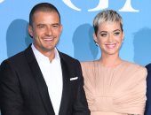 كاتى بيرى وأورلاندو بلوم فى طريقهما لإعلان خطوبتهما  