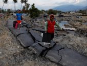 مصرع 11 شخصا في انزلاق أرضي بإندونيسيا و50 فى عداد المفقودين