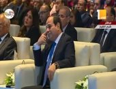الرئيس السيسي يبكى أثناء مشاهدته فيلما عن ذوى الاحتياجات الخاصة