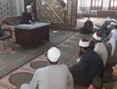 وكيل أوقاف أسيوط يحث الأئمة على دعوة المواطنين المشاركة فى مبادرة فيروس سى