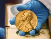 شاهد فى دقيقة.. 14 معلومة عن جائزة نوبل للأدب بعد حجبها لأول مرة منذ 70 عاما