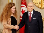 صور.. الرئيس التونسى يستقبل الفلسطينية عهد التميمى بقصر قرطاج 