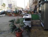 المحلات تتعدى على رصيف المارة فى شارع مصطفى كامل بالإسكندرية