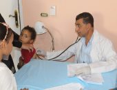 قافلة الأزهر الطبية للواحات البحرية تختتم عملها بعد إجراء 248 عملية جراحية