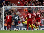 شاهد.. لحظات الإثارة والمتعة بين ليفربول ومانشستر سيتي قبل مباراة الليلة