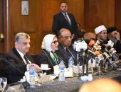 هالة زايد: إجراء مسح صحى نفسى لطلاب وعيادة فى كل مدرسة (فيديو)