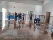 صور.. تطوع طلاب لنظافة كلية الزراعة بجامعة أسوان 