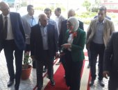 وزيرة الصحة تلتقى محافظ بورسعيد لمراجعة خطة مبادرة القضاء على فيروس "سى"