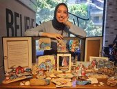 رودينة طارق تستقبل هدية شاطئ الإسكندرية .. حولت مخلفات المراكب لقطع فنية
