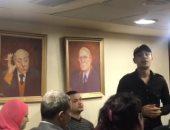 شاهد.. شباب يحتفلون بذكرى أكتوبر بغناء "حب الوطن" بالمركز الدولى للكتاب