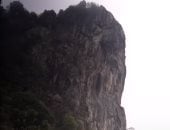 فيديو.. تحب التسلق؟ عليك بـ"صخرة الأسد" أيقونة هونج كونج