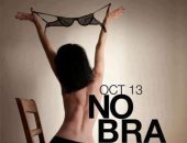 No Bra Day.. نساء العالم تحتفلن بـ"يوم بدون حمالة صدر" للتوعية بسرطان الثدى
