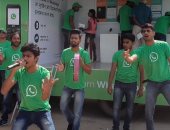 واتس آب يحارب الأخبار المزيفة فى الهند بالرقص والأغانى