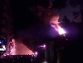 فيديو وصور.. إخلاء 20 عمارة حتى الانتهاء إطفاء حريق مخزن كاوتش المنوفية