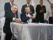 مصر تسير بخطى ثابتة نحو الفضاء.. وفود 15 دولة تشارك بالمؤتمر العربى السادس فى الفلك.. رئيس أكاديمية البحث العلمى: تصنيع قمر صناعى تعليمى.. ورئيس البحوث الفلكية: جارى الانتهاء من اختيار موقع المرصد الفلكى الجديد