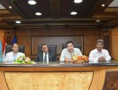 "آداب طنطا" تنظم دورات للتخاطب وإعداد الاخصائى النفسى