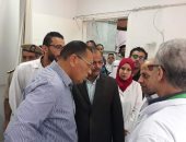 محافظ الشرقية يفاجئ مستشفى الحسينية بالزيارة بعد شكوى الأهالى