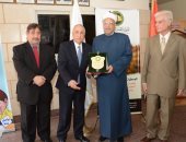 رئيس اتحاد المؤسسات الإسلامية بالبرازيل يزور منظمة خريجى الأزهر ويشيد بجهودها