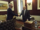 صور.. رئيس "القومى لحقوق الإنسان" يستقبل رئيس بعثة الصليب الأحمر