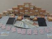 صور.. ضبط عدد من تجار المخدرات بحوزتهم 12 كيلو أفيون و16 طربة حشيش بالمحافظات