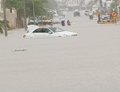 فيديو وصور.. الدوحة تغرق فى شبر مية.. أمطار قطر تكشف ضعف البنية التحتيتة وفساد حكامها