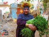 صورة اليوم.. إلى الست اللى فى عيونها رضا وأمل باينين