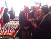 محافظ الدقهلية يؤكد دعمه للمنتجات المصرية فى افتتاح معرض بتروتريد
