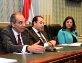 صور.. وزير الاتصالات: نسعى لزيادة صادرات مصر الرقمية لـ19 مليار دولار تراكمى بحلول 2022