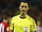 تعرف على حكم كلاسيكو برشلونة وريال مدريد