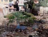 صور.. غرق شوارع قرية أبو حمر بالغربية والأهالى يطالبون بإنهاء مشروع الصرف