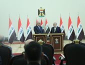 رئيس وزراء العراق يتسلم الحقائب الوزارية من حيدر العبادى
