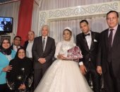 صور.. مدير أمن البحيرة يشارك عروسين من دار الأيتام حفل زفافهما