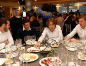 ماذا يأكل لاعبو برشلونة وريال مدريد قبل الكلاسيكو اليوم؟