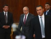 صور.. بدء سماع أقوال "العادلى" فى إعادة محاكمة مرسى بـ"اقتحام الحدود الشرقية"