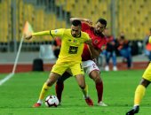 انطلاق مباراة الأهلى والوصل فى إياب دور الـ16 للبطولة العربية